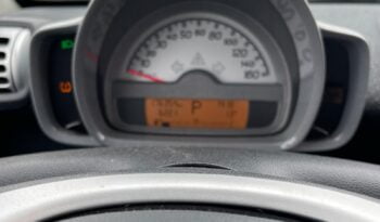 2009 smart fortwo Coupe full