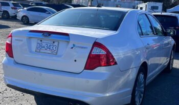 2011 Ford Fusion Hybrid Sedan full