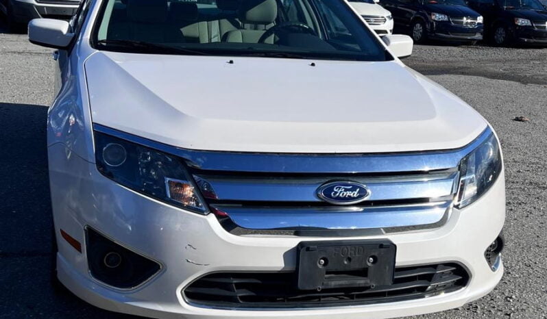 2011 Ford Fusion Hybrid Sedan full