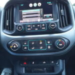 Chevrolet Colorado 2015 TRUCK used-cars photo 10
