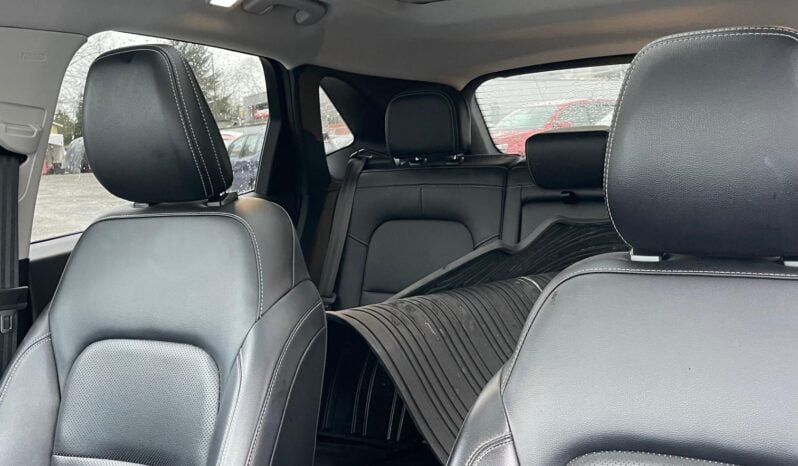 2021 Ford Escape SEL full