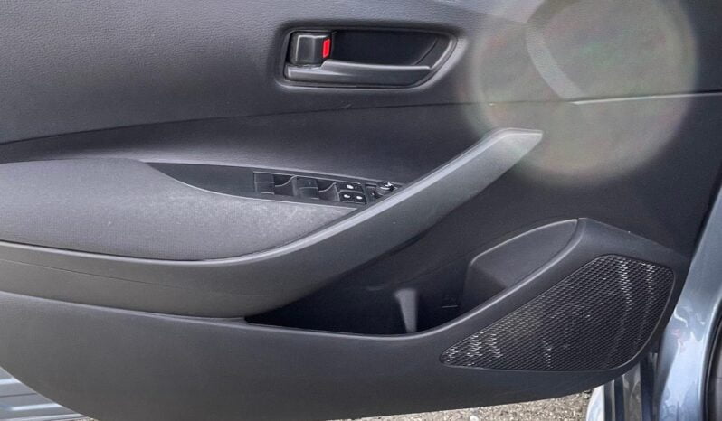 2022 Toyota Corolla Hybrid full