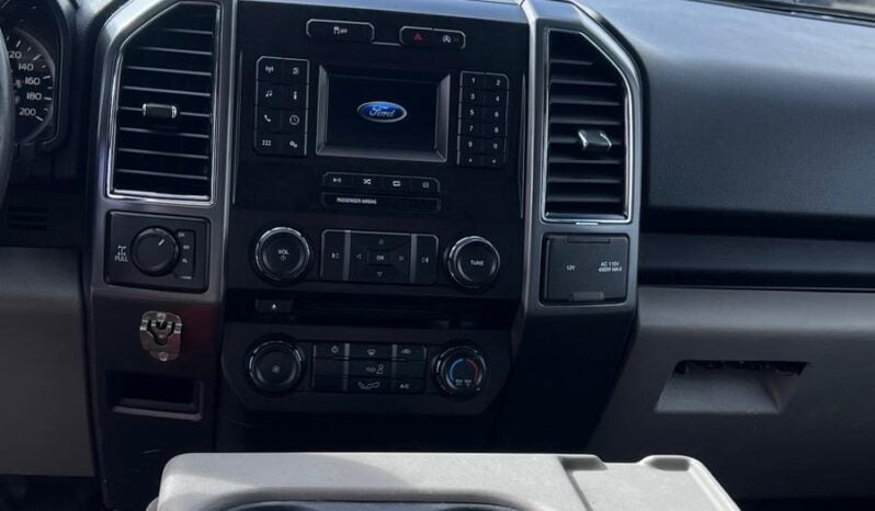 2018 Ford F-150 XLT Extended Cab Long Bed SuperCab full