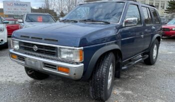 1995 Nissan Pathfinder full