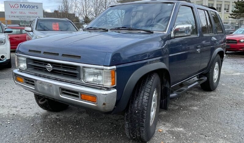 1995 Nissan Pathfinder full