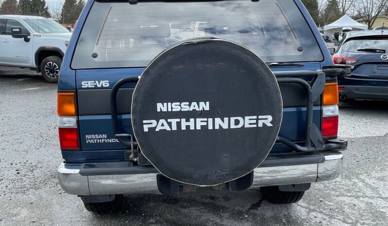 1995 Nissan Pathfinder full