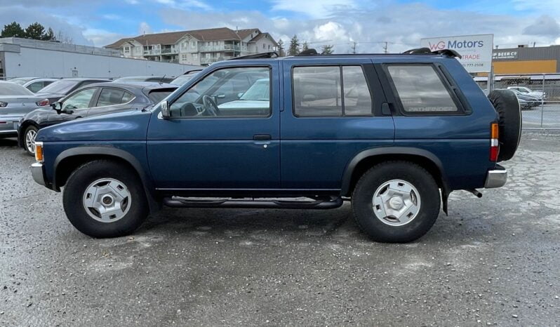 1995 Nissan Pathfinder full