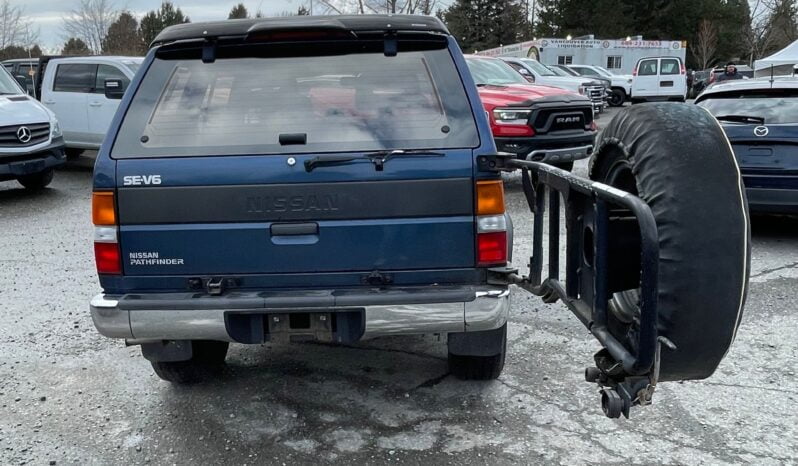 1995 Nissan Pathfinder full