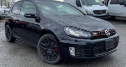 2010 Volkswagen Golf GTI Base (2)