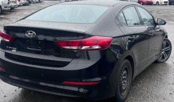 2017 Hyundai Elantra LE full