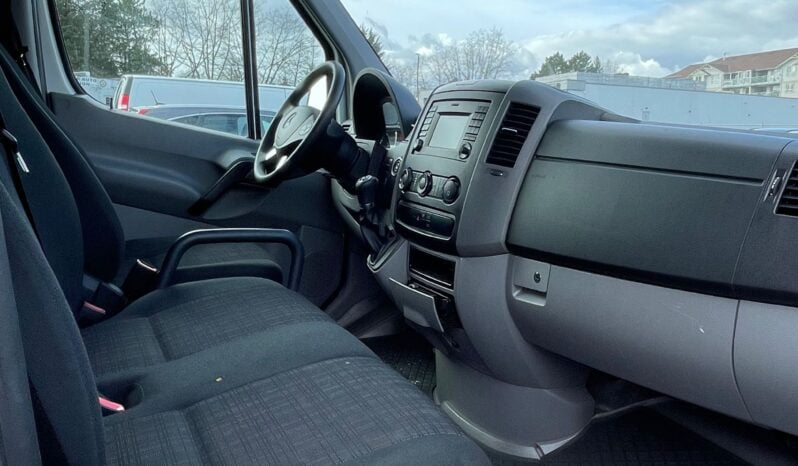 2018 Mercedes-Benz Sprinter Cargo Van Diesel full