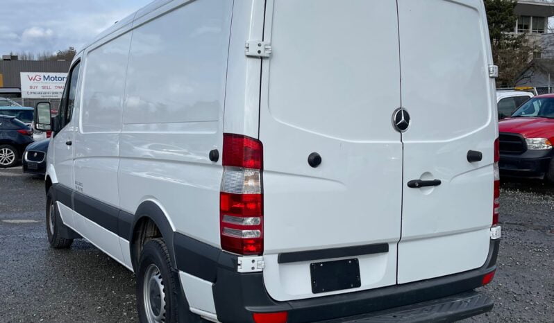 2018 Mercedes-Benz Sprinter Cargo Van Diesel full