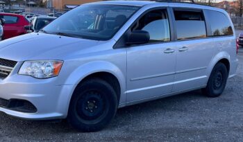 2012 Dodge Grand Caravan SE full