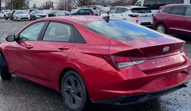 2022 Hyundai Elantra SEL full