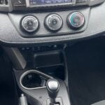 Toyota RAV4 2016 SUV used-cars-fr photo 8
