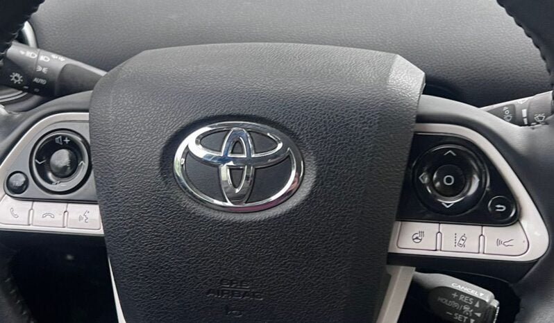 2018 Toyota Prius Prime Premium full