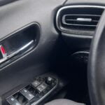 Toyota Hatchback used-cars-fr photo 8