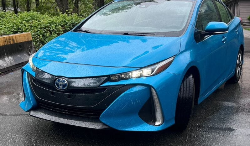 2018 Toyota Prius Prime Premium full