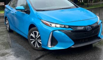 2018 Toyota Prius Prime Premium full