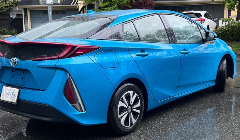 2018 Toyota Prius Prime Premium full
