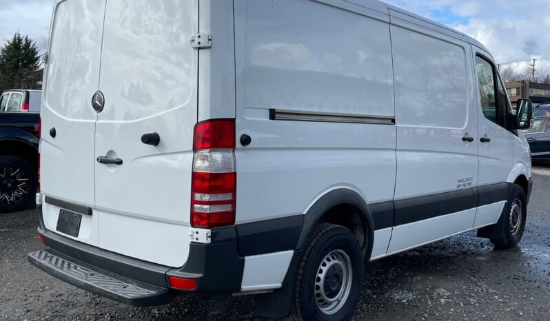 2018 Mercedes-Benz Sprinter Cargo Van Diesel full