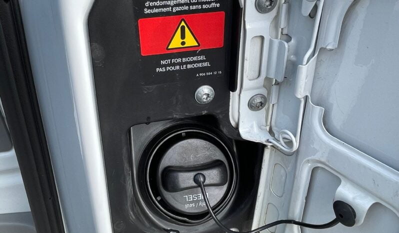 2018 Mercedes-Benz Sprinter Cargo Van Diesel full