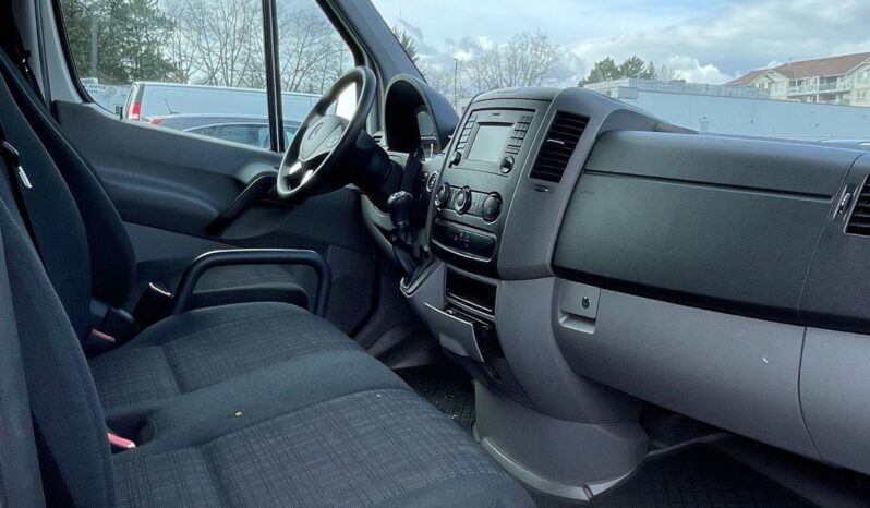 2018 Mercedes-Benz Sprinter Cargo Van Diesel full