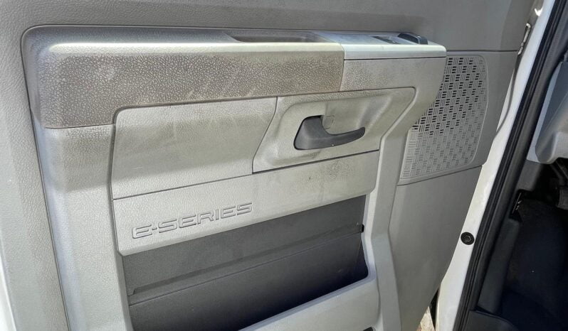 2010 Ford E-350 Cargo Van full