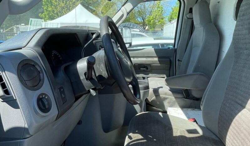 2010 Ford E-350 Cargo Van full