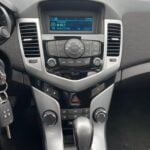 Chevrolet Cruze 2013 Sedan used-cars-fr photo 8