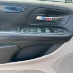 Dodge Grand Caravan 2012 MULTIPURPOSE PASSENGER VEHICLE (MPV) used-cars photo 10
