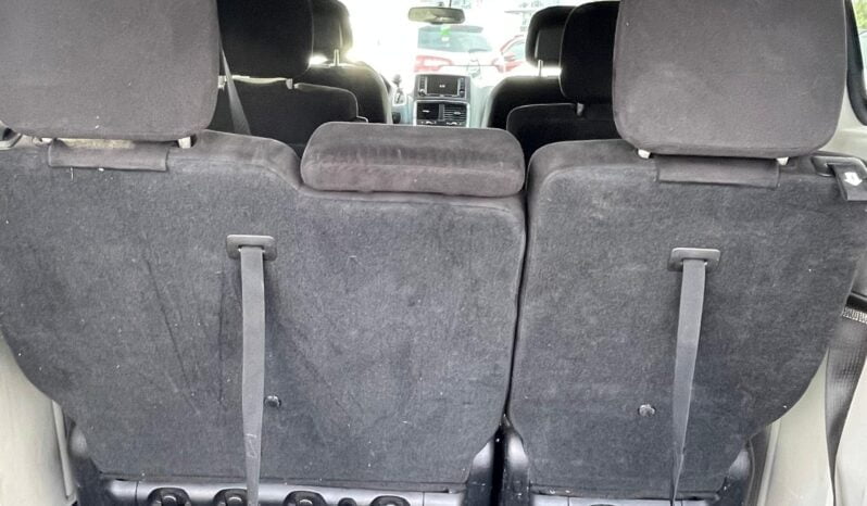 2012 Dodge Grand Caravan SE full