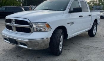 2022 Ram 1500 Classic SLT full