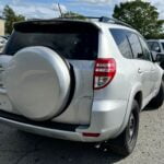 Toyota RAV4 2011 SUV used-cars-fr photo 2