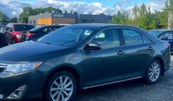 2012 Toyota Camry Hybrid XLE full