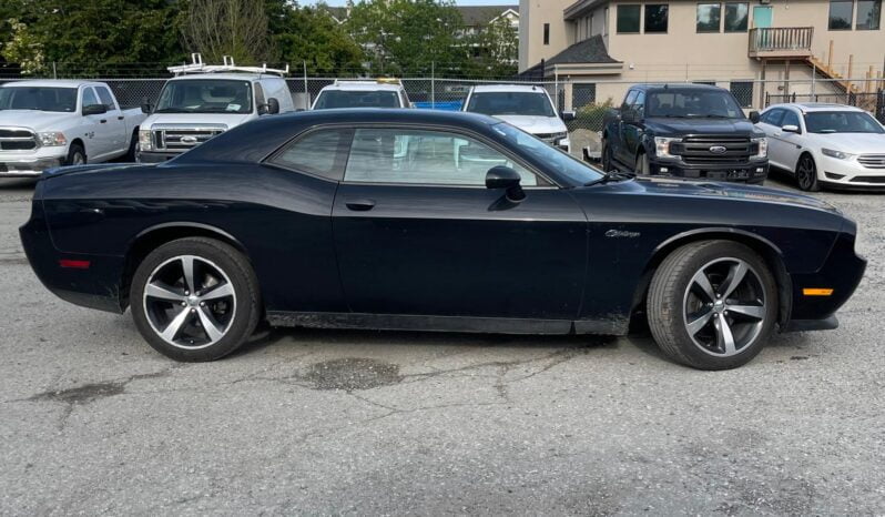 2014 Dodge Challenger R/T full
