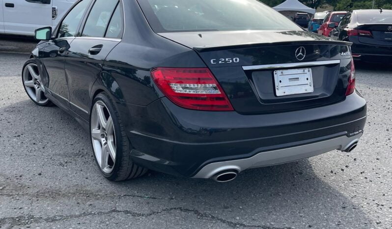 2012 Mercedes-Benz C-Class C250 full