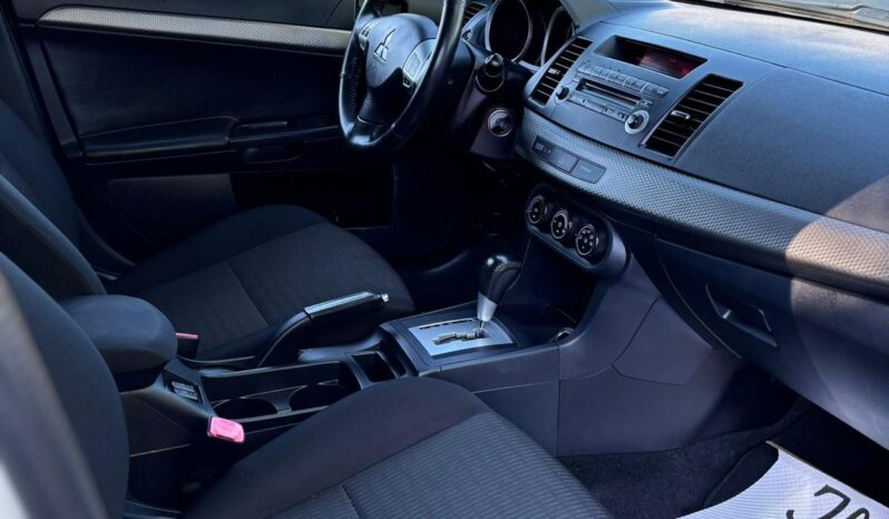 2013 Mitsubishi Lancer ES full