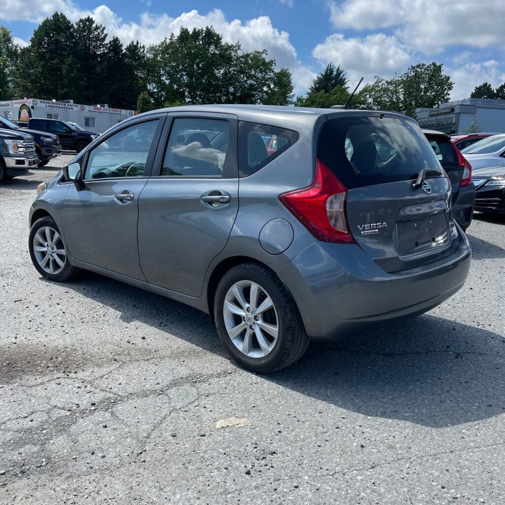 Nissan Versa Note 2016 Hatchback used-cars-fr