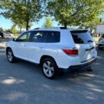Toyota Highlander 2011 SUV used-cars photo 3