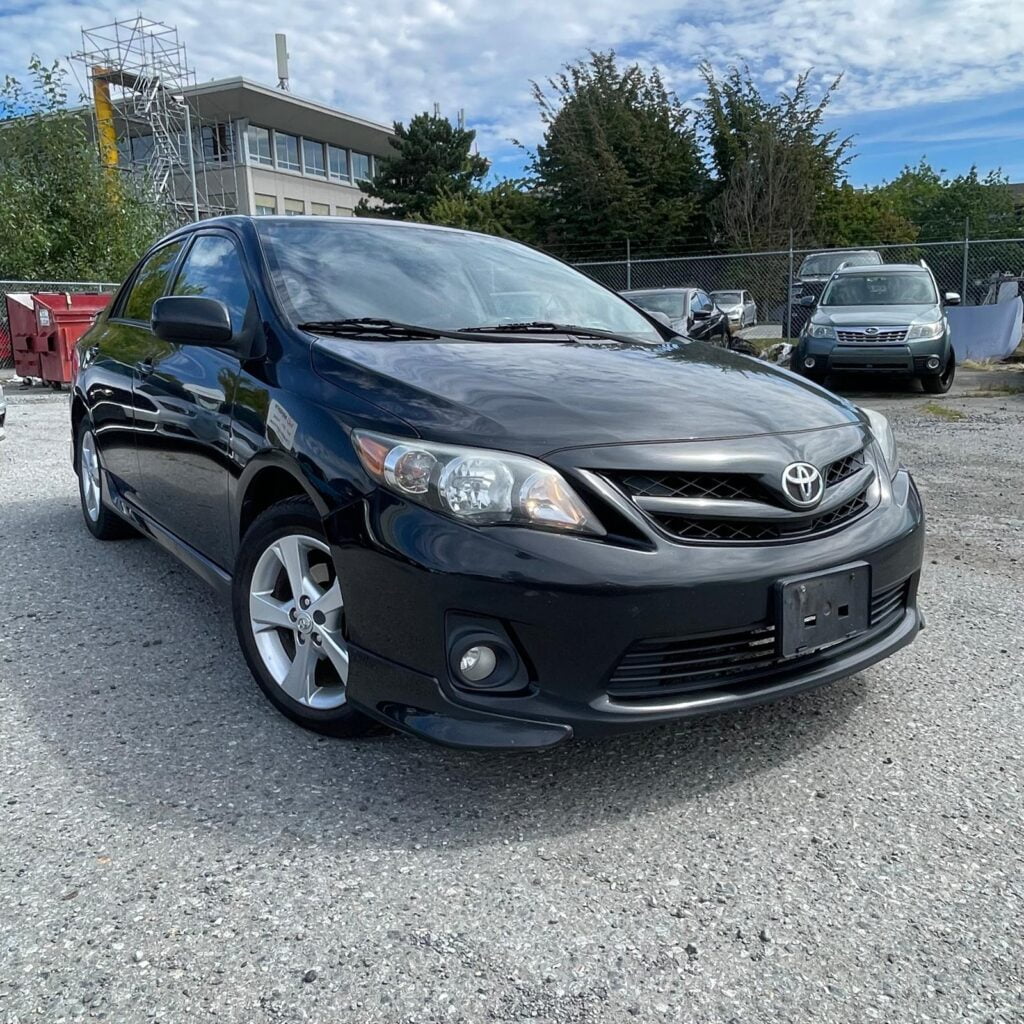 2013 Toyota Corolla S Manual