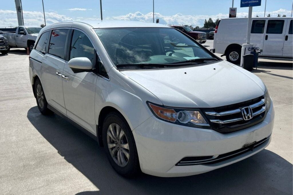 Honda Odyssey 2015 MULTIPURPOSE PASSENGER VEHICLE (MPV) used-cars