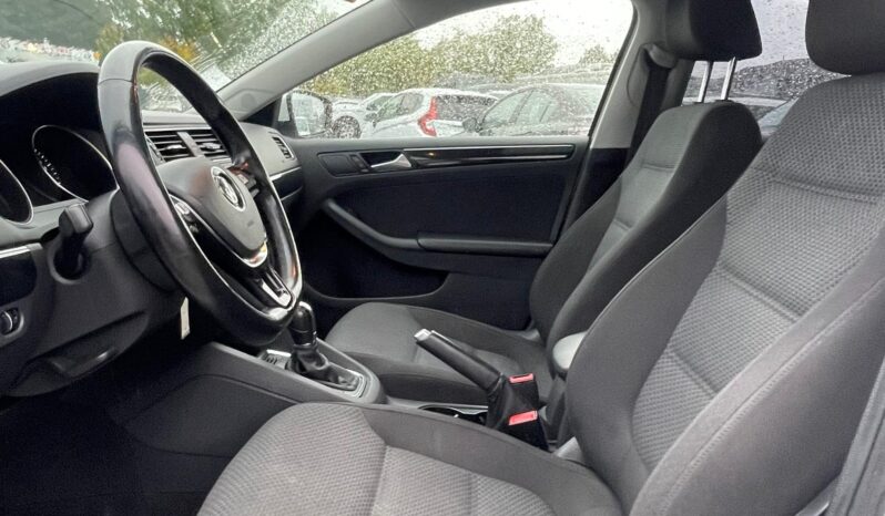 2016 Volkswagen Jetta Sedan 1.8T Sport full