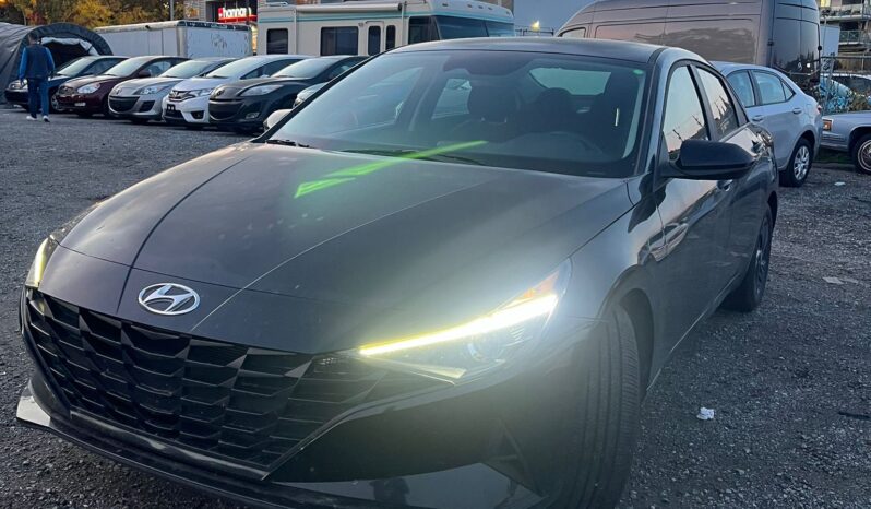 2023 Hyundai Elantra SEL full