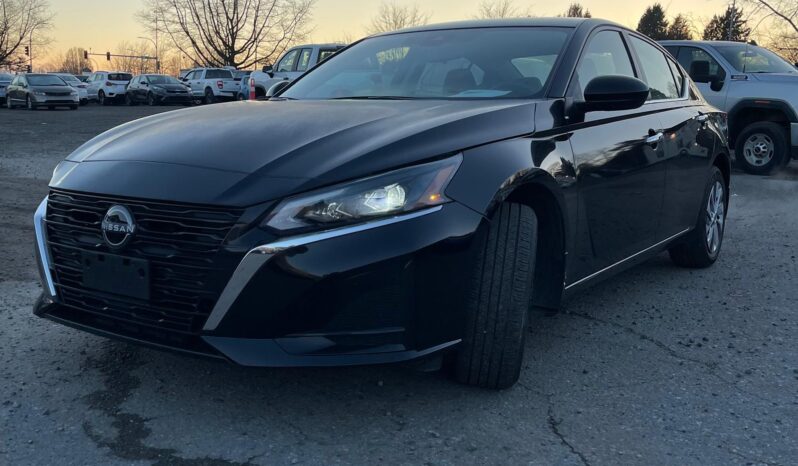 2023 Nissan Altima S full