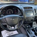 Kia Sorento SUV used-cars photo 2