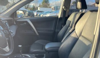 2014 Toyota RAV4 XLE full