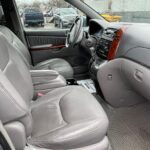 Toyota Sienna 2004 MULTIPURPOSE PASSENGER VEHICLE (MPV) used-cars-fr photo 2
