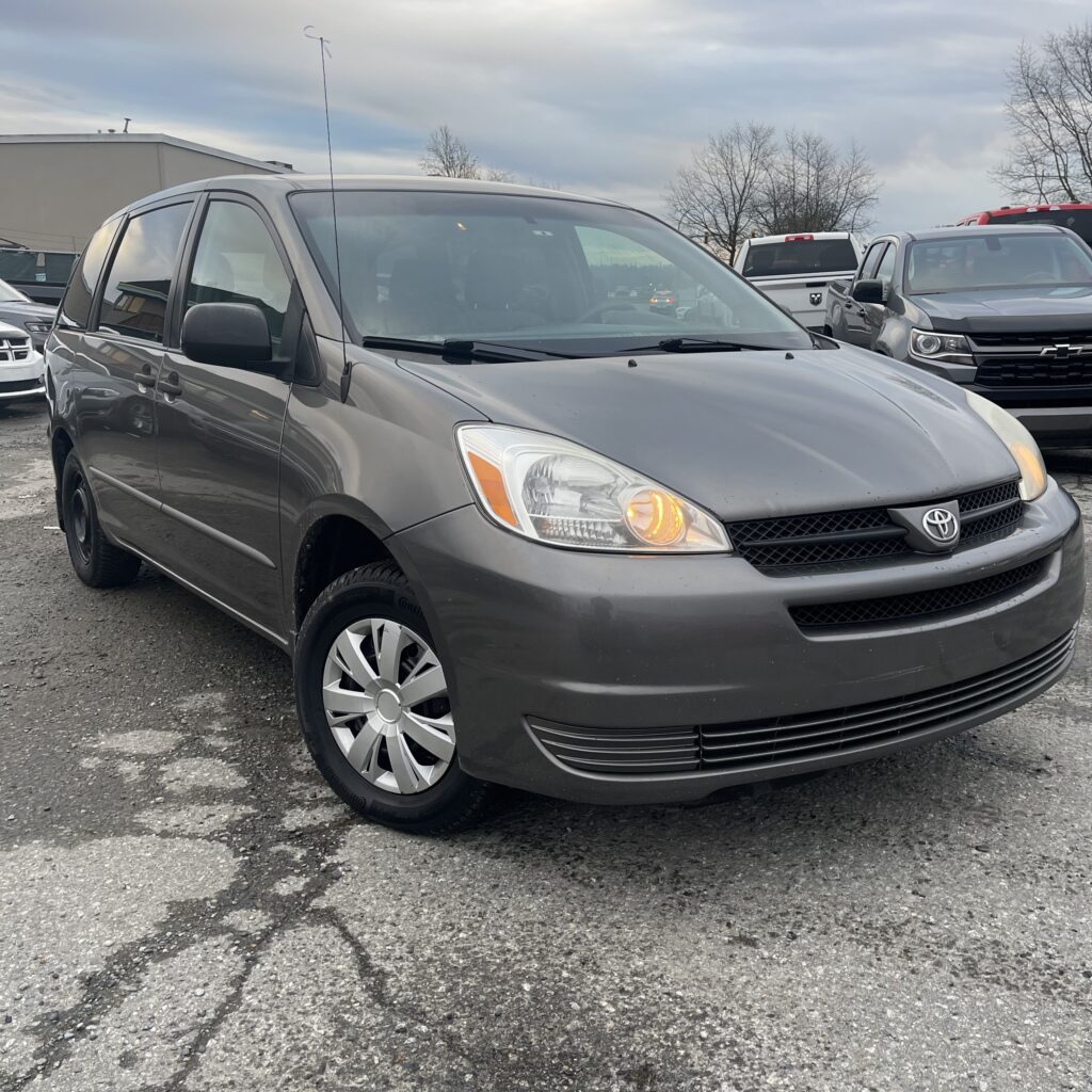 Toyota Sienna 2004 MULTIPURPOSE PASSENGER VEHICLE (MPV) used-cars