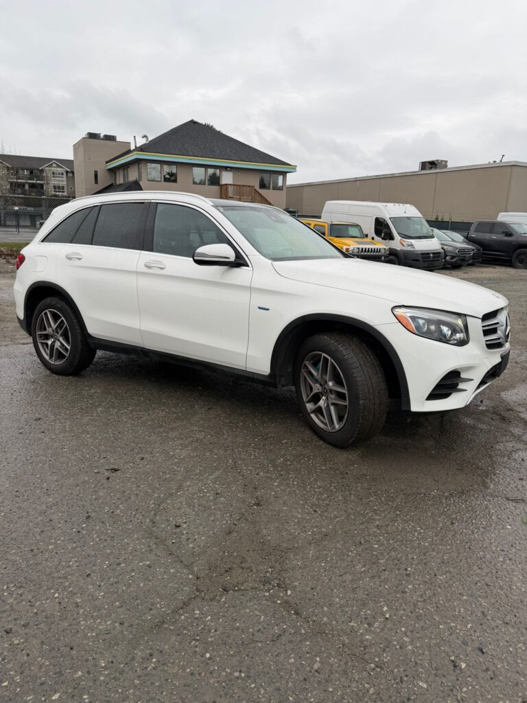 Mercedes-Benz GLC-Class 2018 MULTIPURPOSE PASSENGER VEHICLE (MPV)
